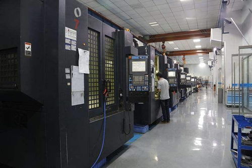 福建惠安走出的富豪 阳仕机电科技创始人铸就精密注塑模具王国，身家51亿